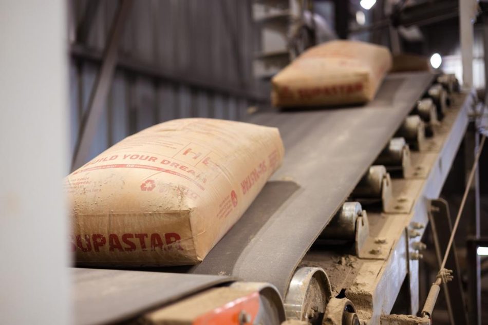 How to Choose the Right Cement Supplier in Ghana